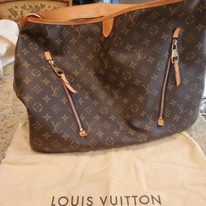 Louis Vuitton Handbag